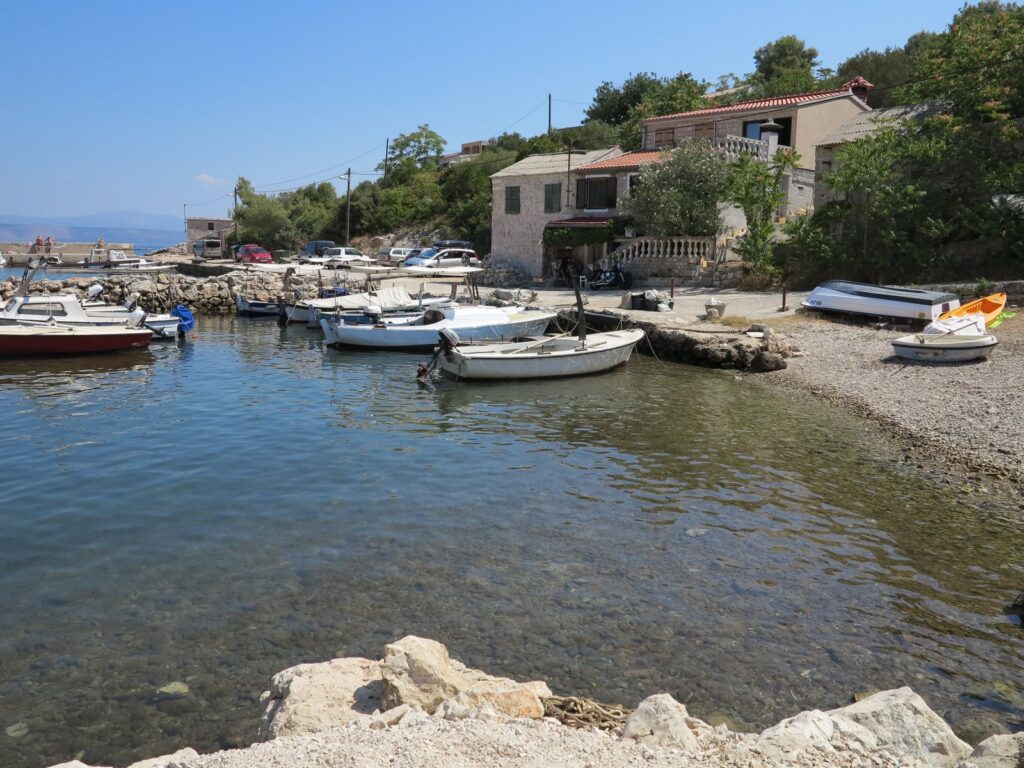 Il porticciolo di Donja Krušica sull'isola di Šolta